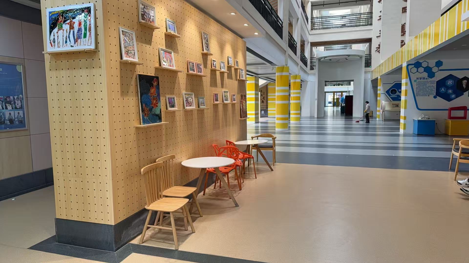 Corridor and study areas at Xingzhi School